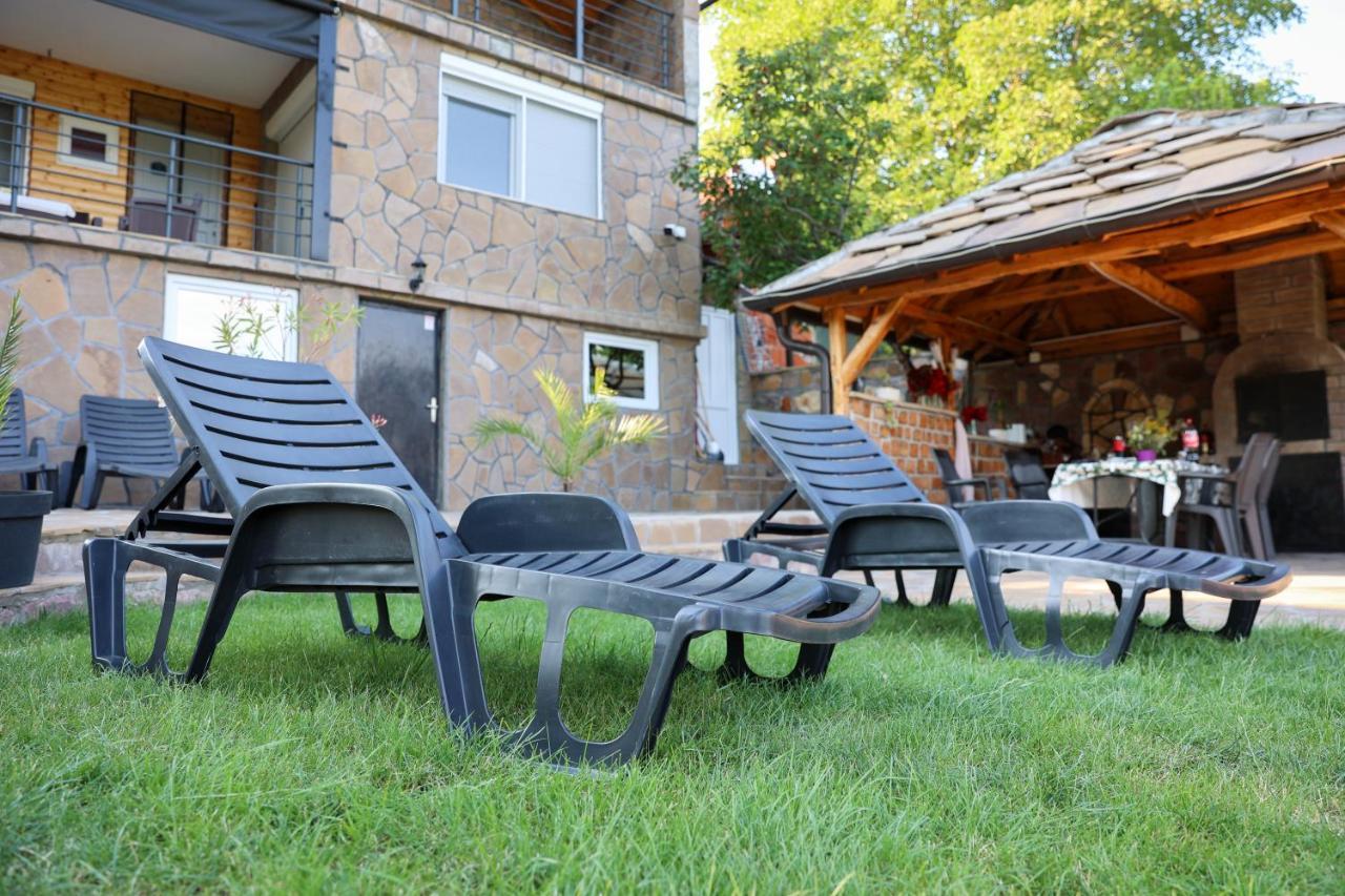 Vila Nemir Zavojsko Jezero Pirot Exterior photo